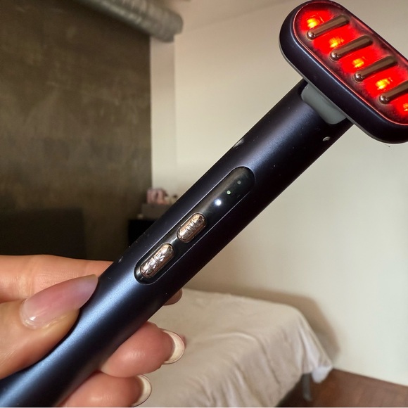 Red Light Device - Picture 2 of 5